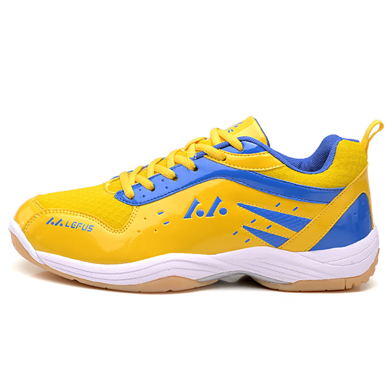 Nieuwe Badmintonschoenen Profe - Badminton Umpire recensie en prijs