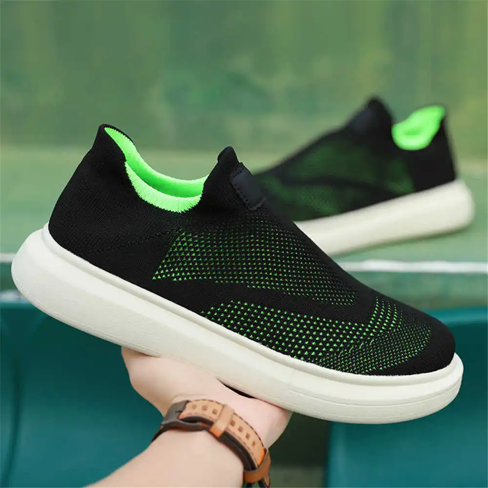 Platform Kousen Bruine Schoene - Badminton Vietnam recensie en prijs